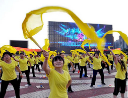 2017酷游九州LED显示屏喜迎更上一层楼