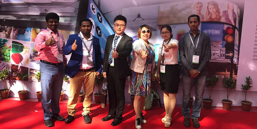 酷游九州家人在印度的展览会