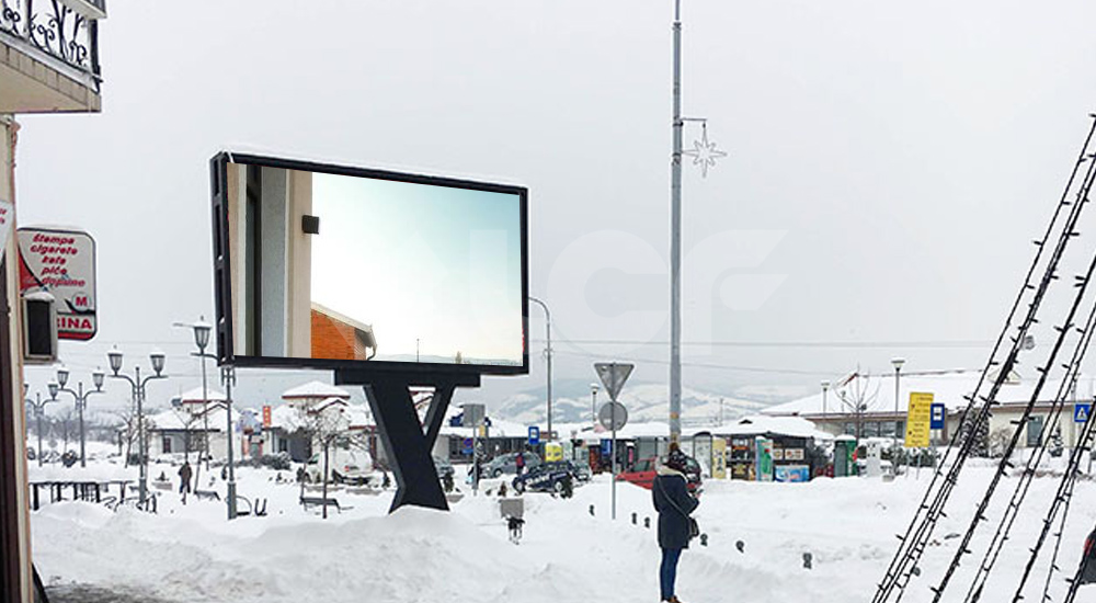 酷游九州户外全彩LED显示屏进驻塞尔维亚克拉多沃.jpg 酷游九州户外全彩LED显示屏进驻塞尔维亚克拉多沃.jpg