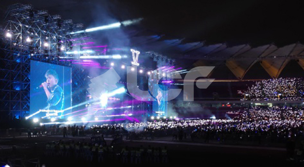 张杰演唱会1.jpg 张杰演唱会1.jpg