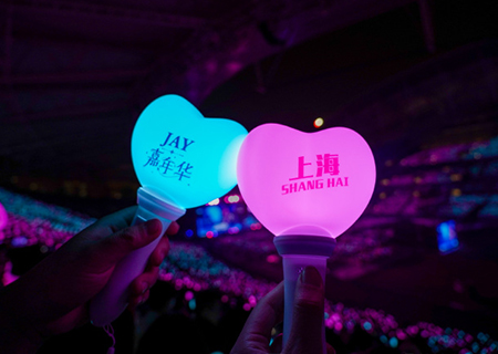 酷游九州LED屏和荧光棒闪耀周杰伦上海演唱会（第三场）